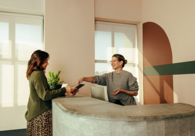Reception – Bar – Service
